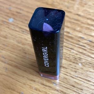 Covergirl lipstick